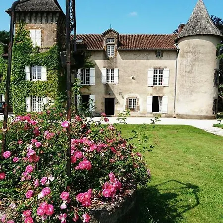 فندق مبيت وإفطار Pierre Deluen Domaine De La Grange De Quaire 3*
