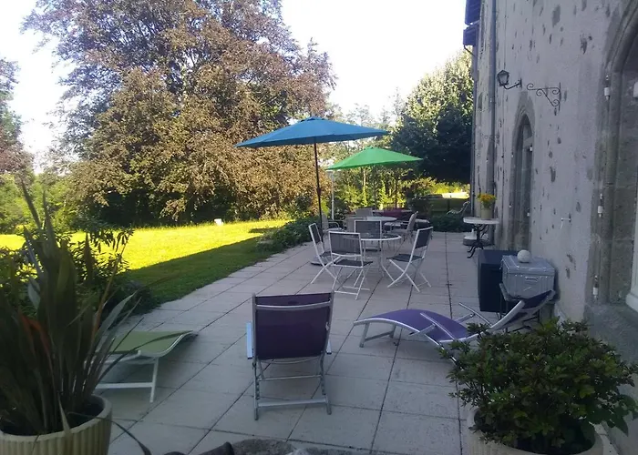 Bed & Breakfast Pierre Deluen Domaine De La Grange De Quaire 3*