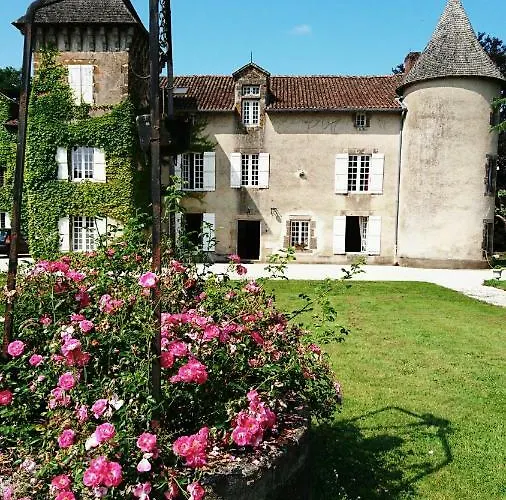 Bed & Breakfast Pierre Deluen Domaine De La Grange De Quaire 3*