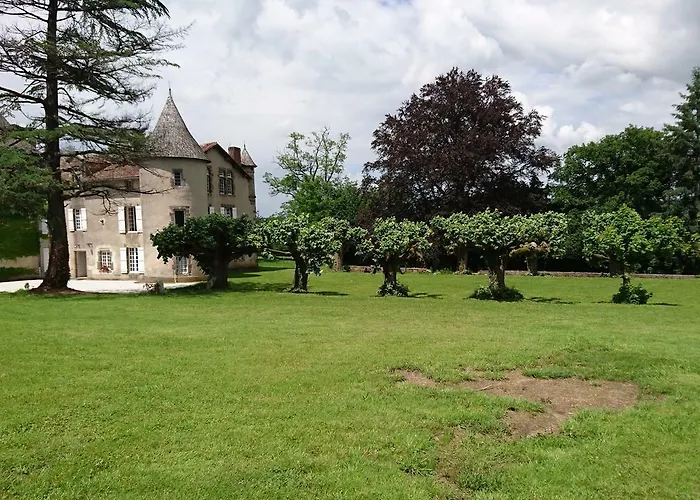 Pierre Deluen Domaine De La Grange De Quaire Bed & Breakfast Chassenon