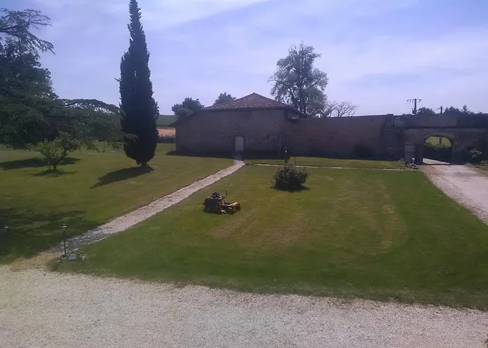 Bed & Breakfast Pierre Deluen Domaine De La Grange De Quaire